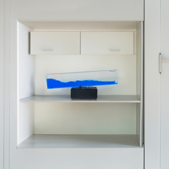 18inch - Wave Showcase Display